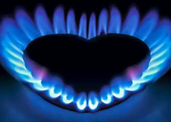 С Днем работника нефтяной и газовой промышленности!