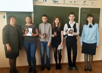 В Долгодеревенской школе ученикам вручили паспорта