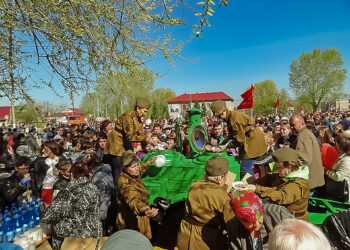 В Долгодеревенском на площади Победы может появиться большой экран