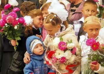 В какое время начнутся линейки в Долгодеревенском