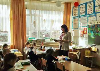Из детсада в первый класс: как помочь ребенку? Учителя и воспитатели работают совместно