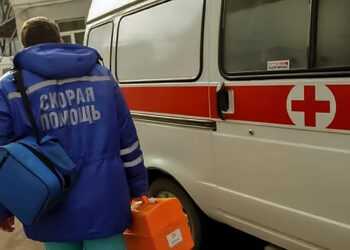 В Сосновском районе мужчина врезался в трактор и был госпитализирован