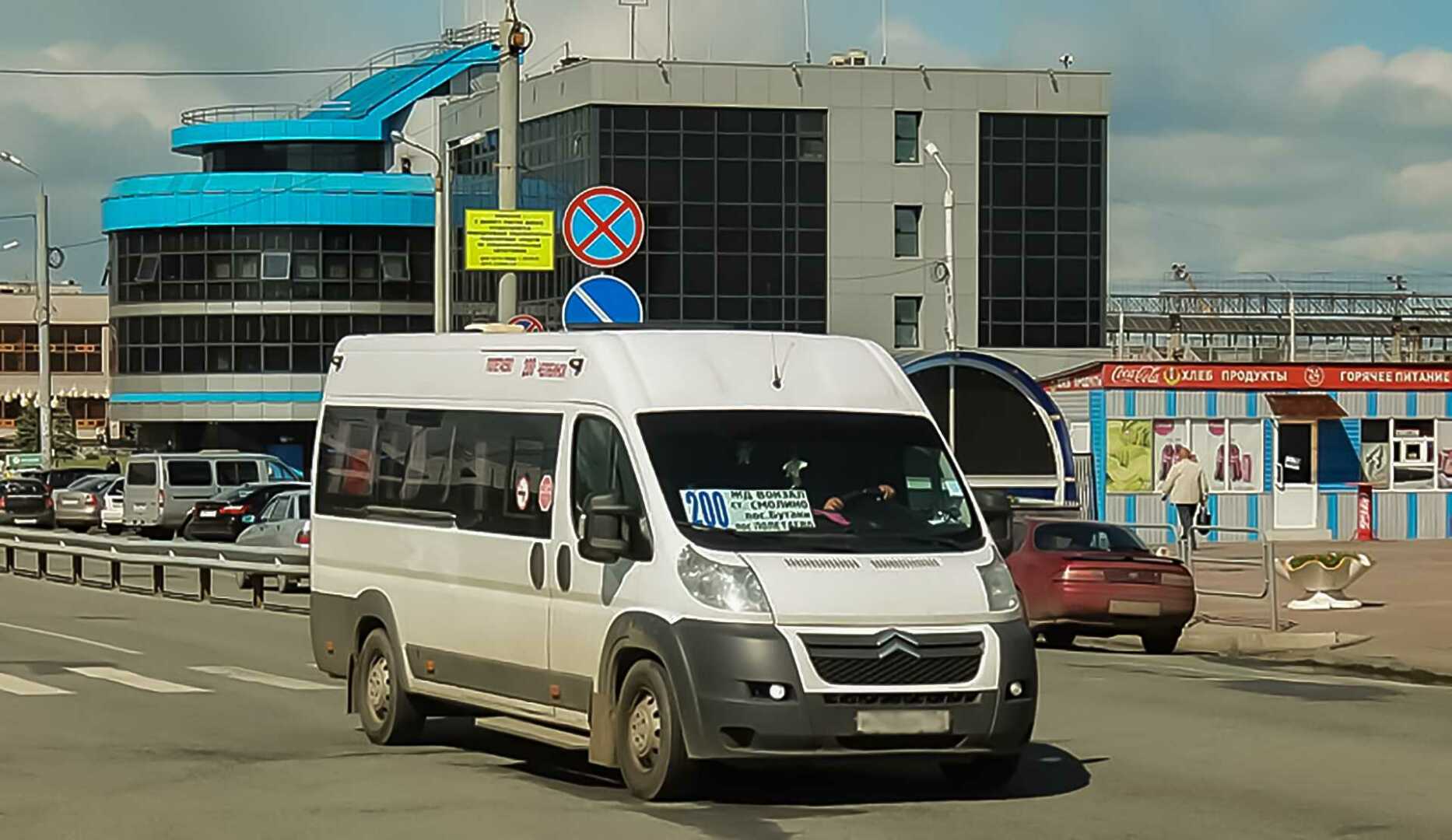 Едем автобусом челябинск. Маршрут 200 Челябинск Полетаево. Маршрутки Челябинск. Микроавтобус Челябинск. Челябинск маршрут 200 автобус.