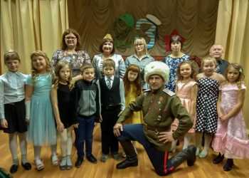 В Бутаках мужчинам подарили к празднику концерт