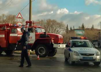 Это были не учения. Возле почты в Долгодеревенском обнаружили подозрительную коробку