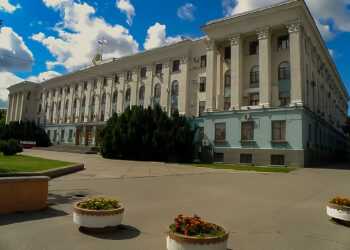 Уроженка Долгодеревенского назначена замминистра здравоохранения Республики Крым