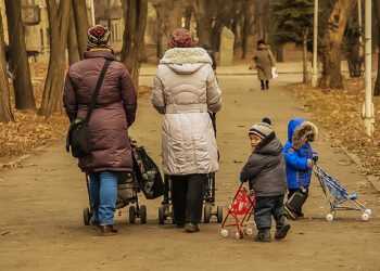 Как посчитать, имеет ли семья право на ежемесячные выплаты из маткапитала