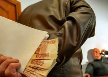 Как себя вести, если у вас вымогают взятку