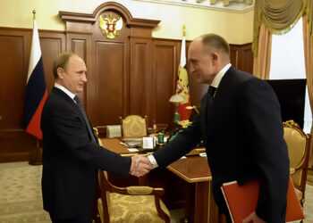Президент Владимир Путин наградил Бориса Дубровского орденом Дружбы