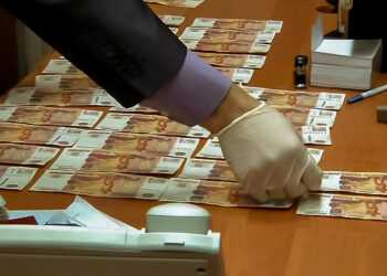 Житель Сосновского района за передачу взятки заплатит крупный штраф