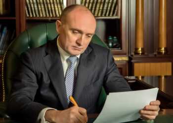 Канал «Молнии Дубровского» подтвердил обращение об отставке