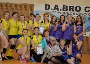 В Долгодеревенском прошел районный волейбольный турнир среди женщин