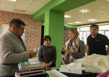 В Полетаевской библиотеке посетителей будут считать электронные ворота