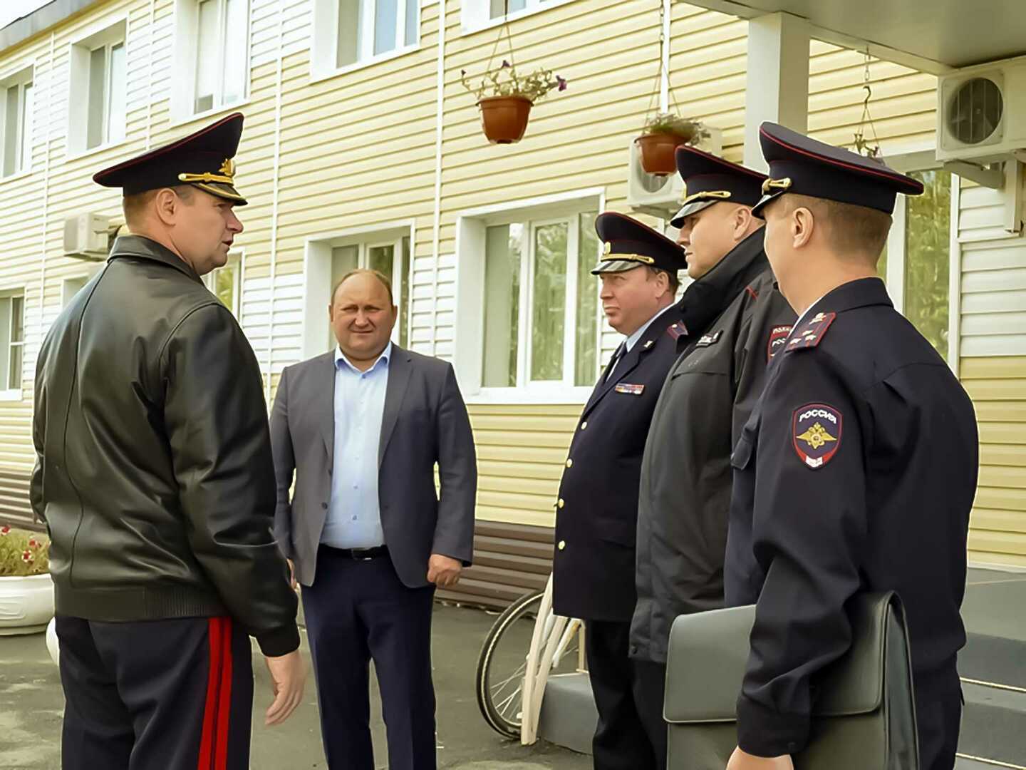 Кременкульское сельское поселение. Сосновский район МВД. Начальник РОВД Сосновского района Челябинской области. Полиция Кременкуль Челябинская область. Сосновский отдел полиции Челябинской области.