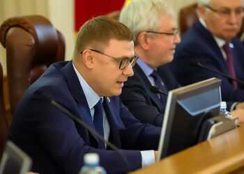 Алексей Текслер и депутаты ЗСО поддержали внесение поправок в Конституцию РФ