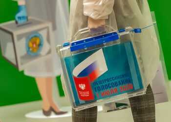 Удобно и безопасно: как пройдет голосование по поправкам к Конституции