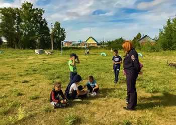 В Сосновском районе полицейские побеседовали с подростками и родителями