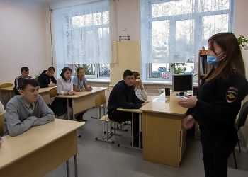 Ребятам из Есаульской школы-интерната рассказали о правах и обязанностях