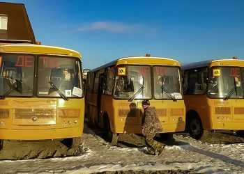 Новые школьные автобусы передали в Сосновский район