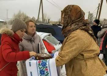 В Томинском открыт новый ледовый корт