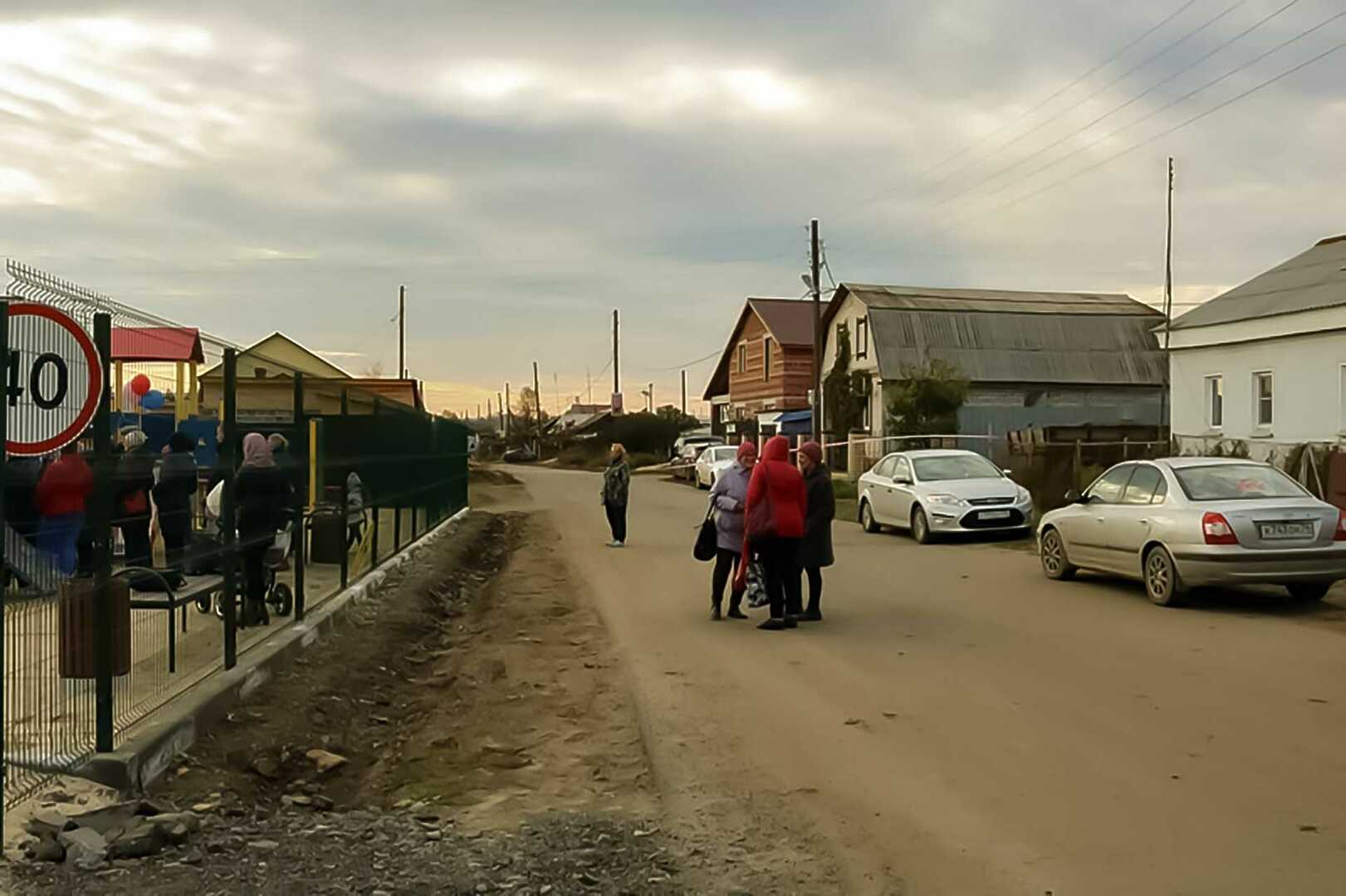 Погода харлуши челябинская область. Большие Харлуши Челябинская область. Храм Харлуши Челябинск. Деревня Харлуши Челябинская область. Большие Харлуши школа.