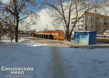 Из-за метели мусоровозы не могут выехать в рейсы