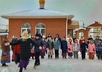 В Рощино встречали Масленицу