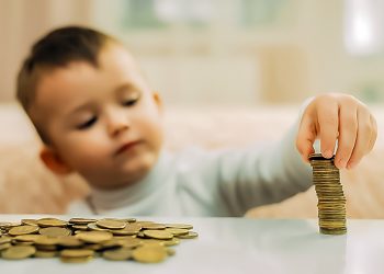 Дети и деньги: 5 советов по обучению ребёнка финансовой грамотности