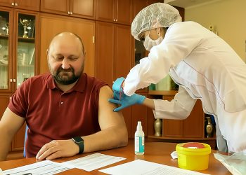 В администрации Сосновского района прошла массовая вакцинация от ковида