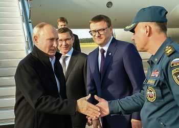 Президент России Владимир Путин посетил Челябинскую область