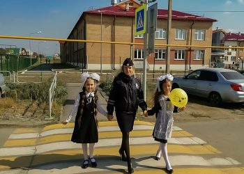 Дорога в школу: ученикам Сосновского района напомнили о безопасности