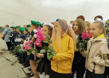 Как проходят линейки 1 сентября в школах Сосновского района