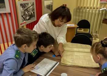 Квест-экскурсия «В поисках семейных ценностей» прошла для школьников из Долгодеревенского