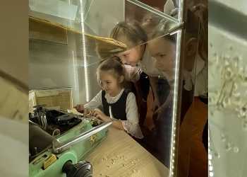 Первоклашки узнали, как работает архив