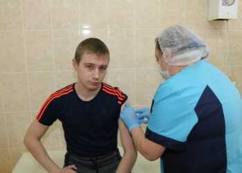 В районной больнице продолжит работу второй вакцинальный кабинет