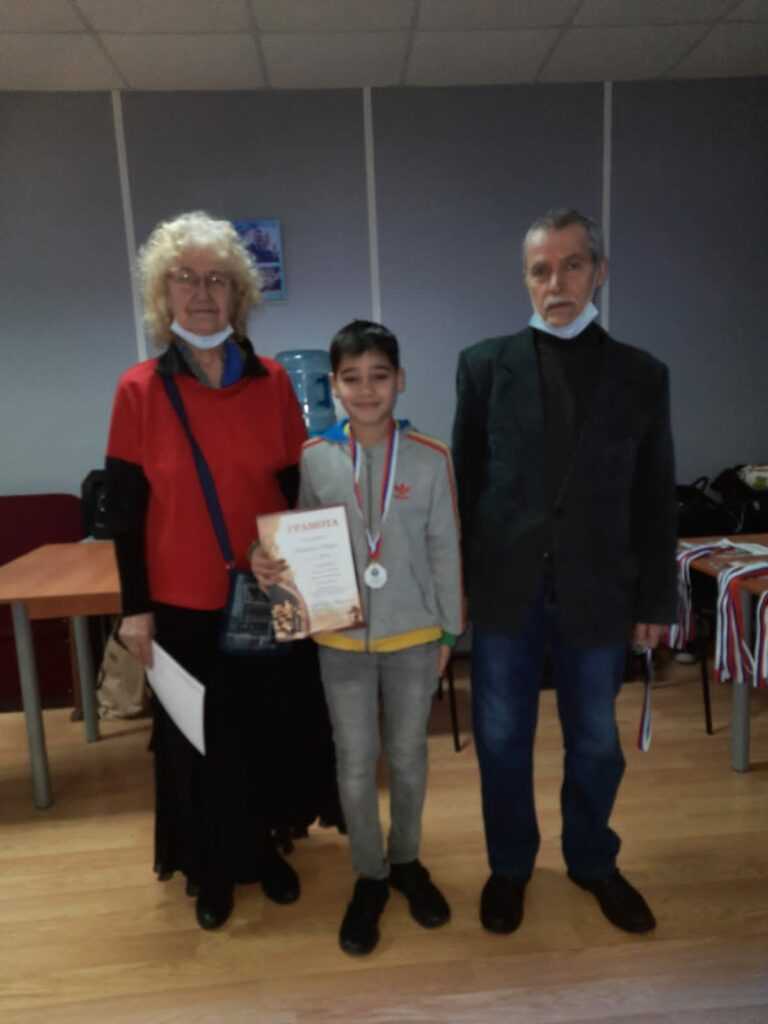 Шахматисты трех районов встретились на турнире памяти Идриса Габасова