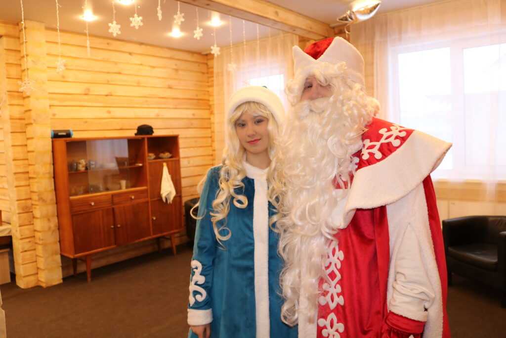 Едем в гости к Деду Морозу, Снегурочке, ее друзьям в поселок Ново-Казанцево
