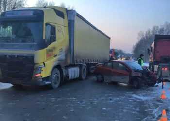 В Сосновском районе в массовом ДТП пострадала водитель