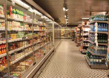 Мимо кассы: в супермаркетах Сосновского района орудуют воришки