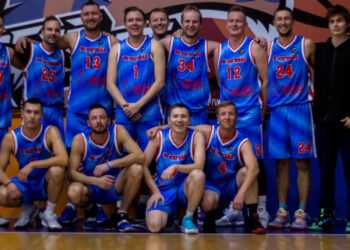 Баскетбольный клуб «Легенда» близок к медалям чемпионата