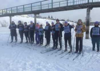Студенты аграрного колледжа стартовали на «Лыжне России»