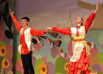 В Долгодеревенском высадился танцевальный десант