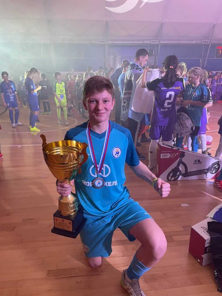 Долгодеревенские школьники стали бронзовыми призёрами всероссийского проекта по мини-футболу