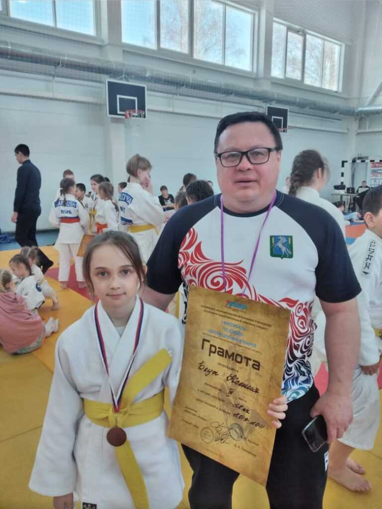 Юных дзюдоистов из Сосновского района поздравили с победой