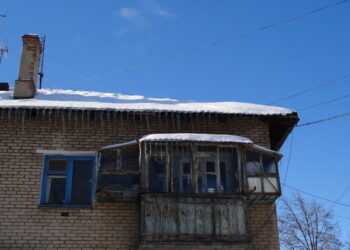 Кто ответит за сосульки