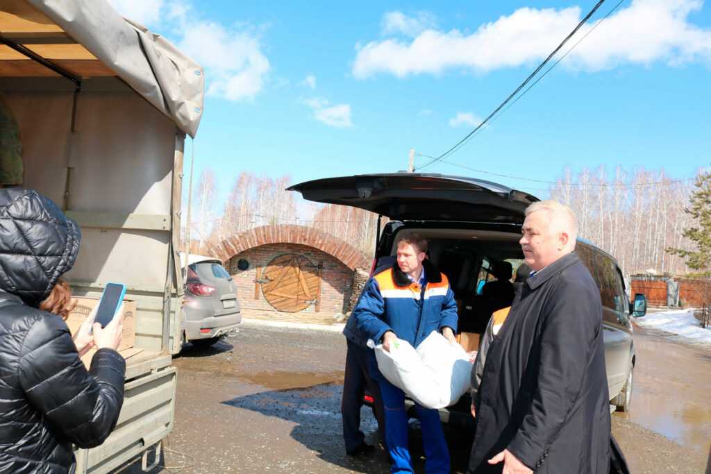 Предприниматели из Сосновского района ушли во второй гуманитарный рейс