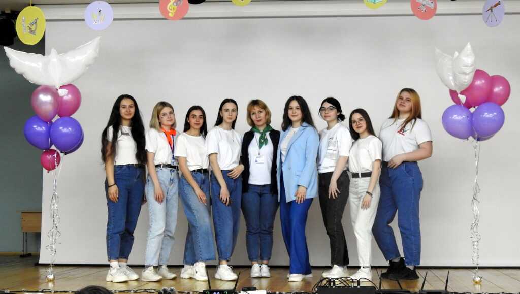 Коммунарские сборы в Есаульской школе объединили учеников и педагогов