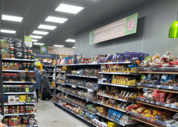 Мерси боку: любитель шоколада вынес из магазина 12 коробок конфет