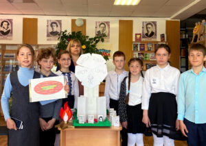Рощинская библиотека участвовала в международной акции "Читаем детям о войне"
