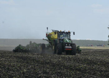 Сельхозпроизводители Челябинской области перевыполнили план ярового сева